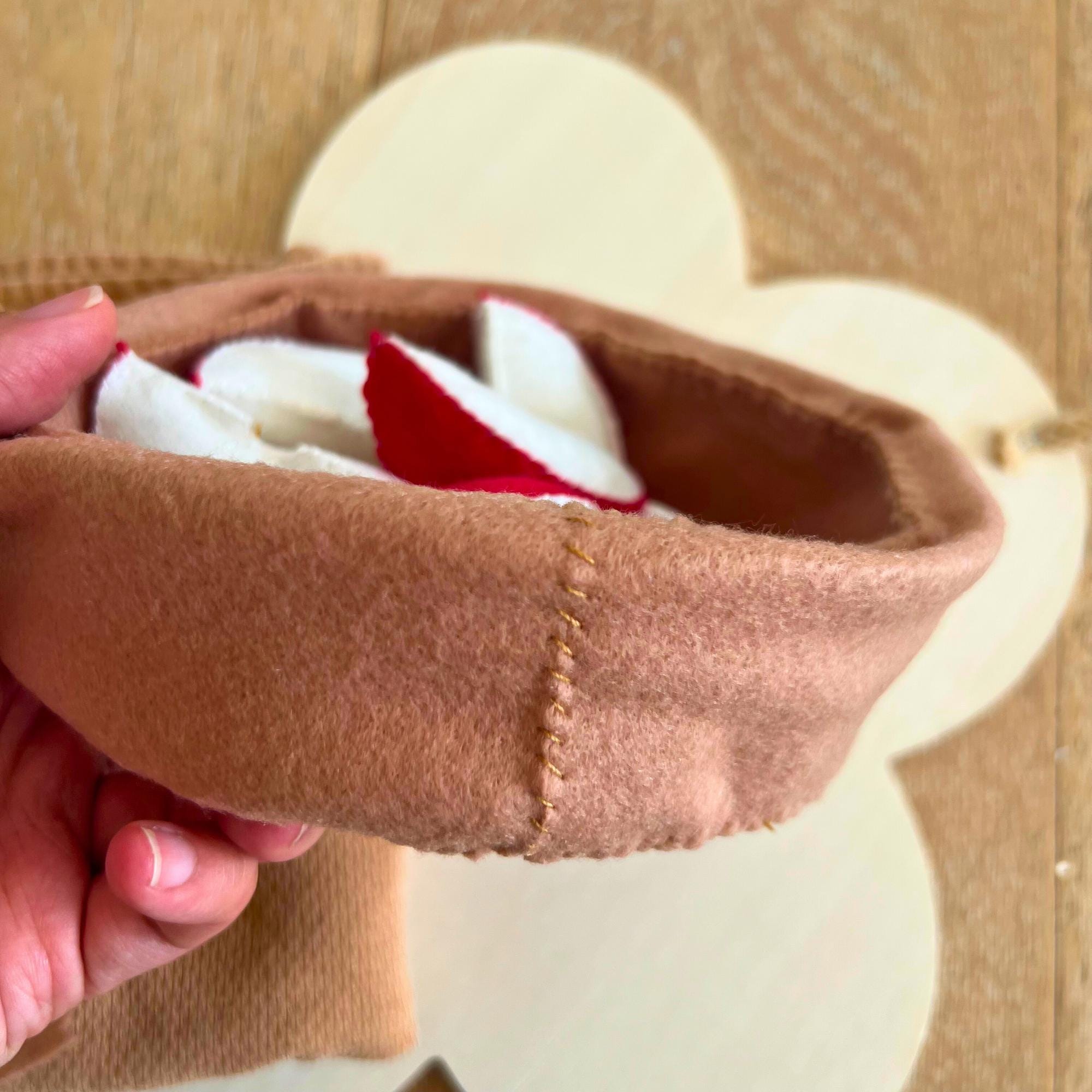 Felt Apple Pie Slice: Pretend Play Food, Montessori Kitchen Toy