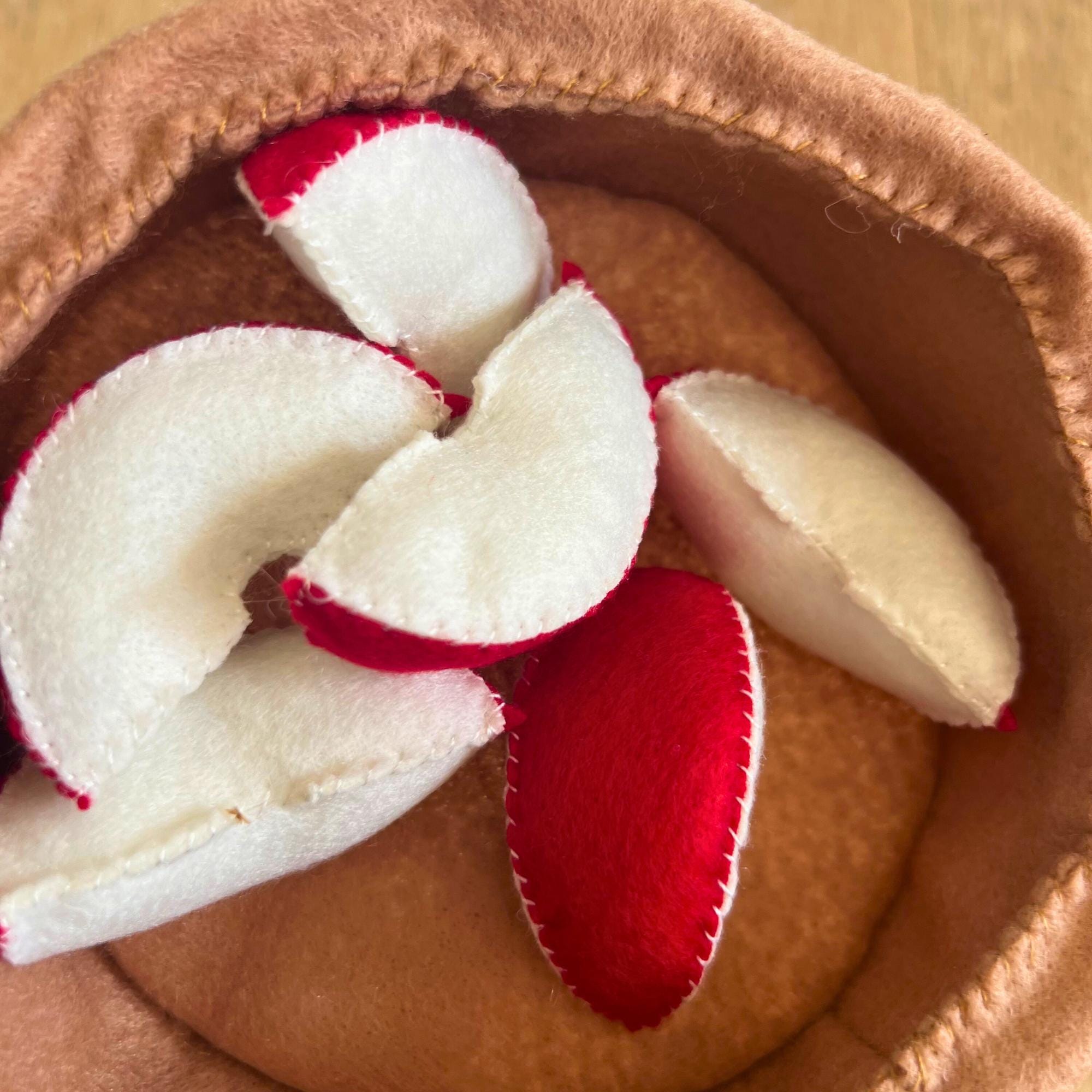Felt Apple Pie Slice: Pretend Play Food, Montessori Kitchen Toy