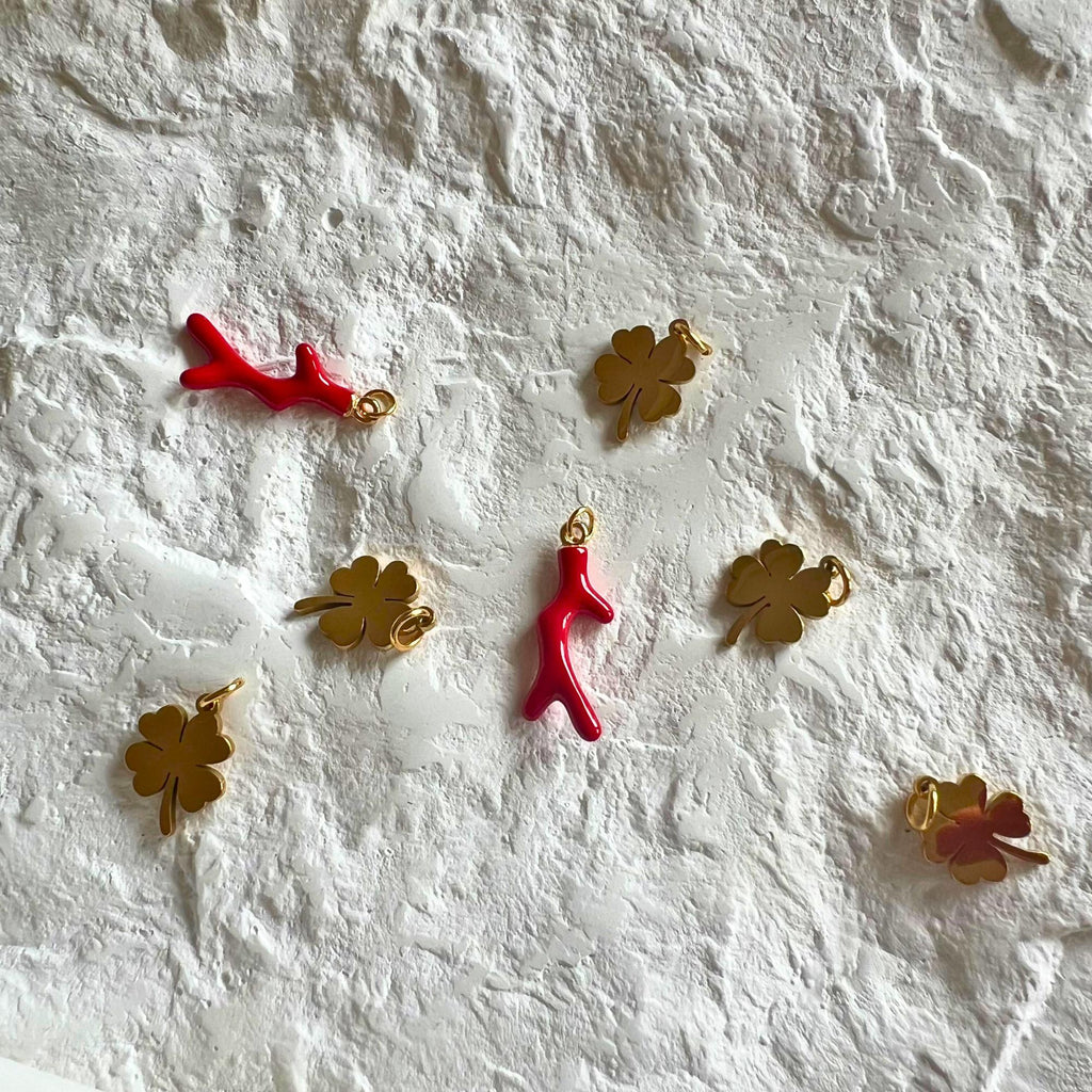 Dainty Lucky Clover Charm Lucky Four Leaf Charm Pendant DIY Jewellery Making Charm Necklace Minimalist Charms Bracelet