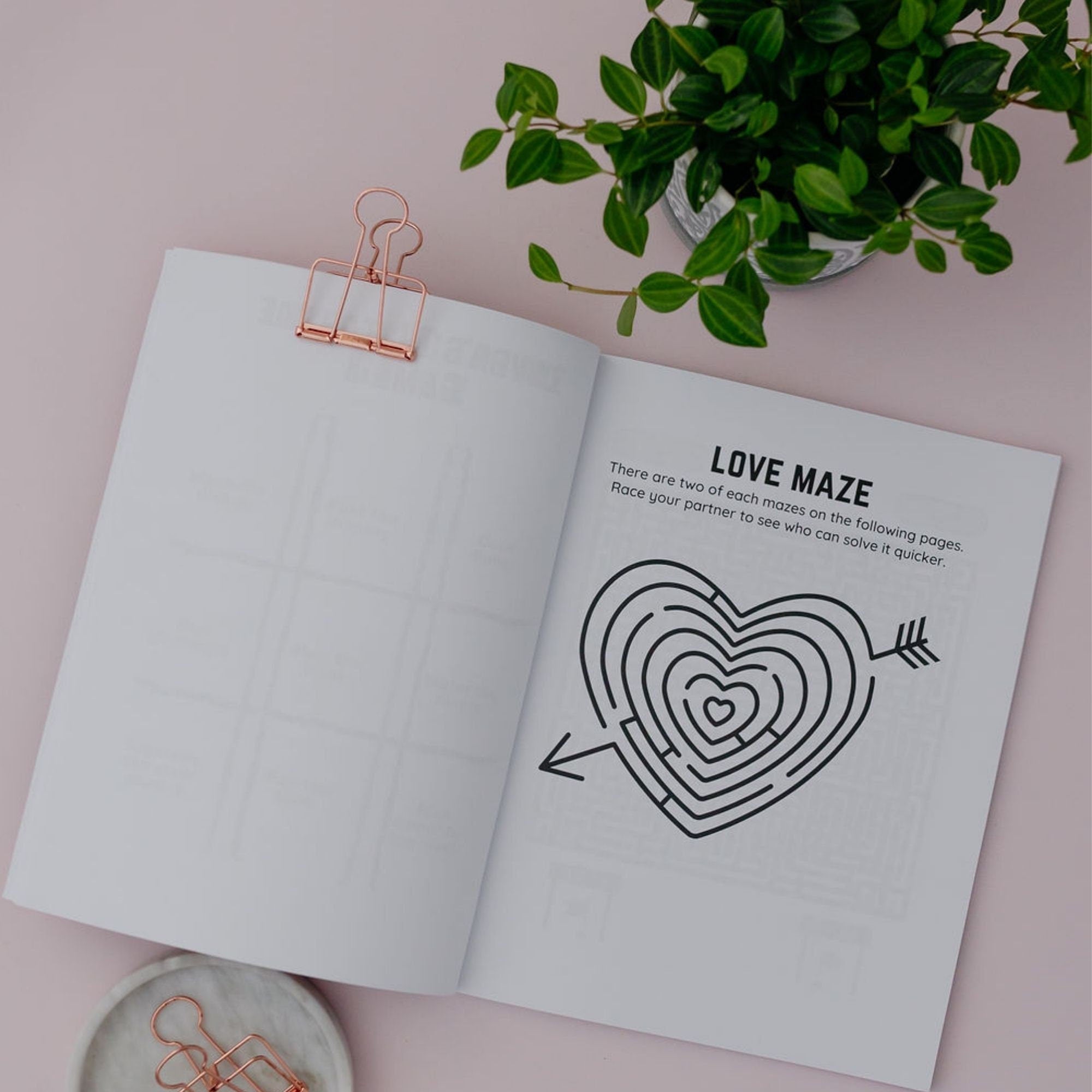 Couples Activity Book, Quizzes, and Scratch Date Cards Set