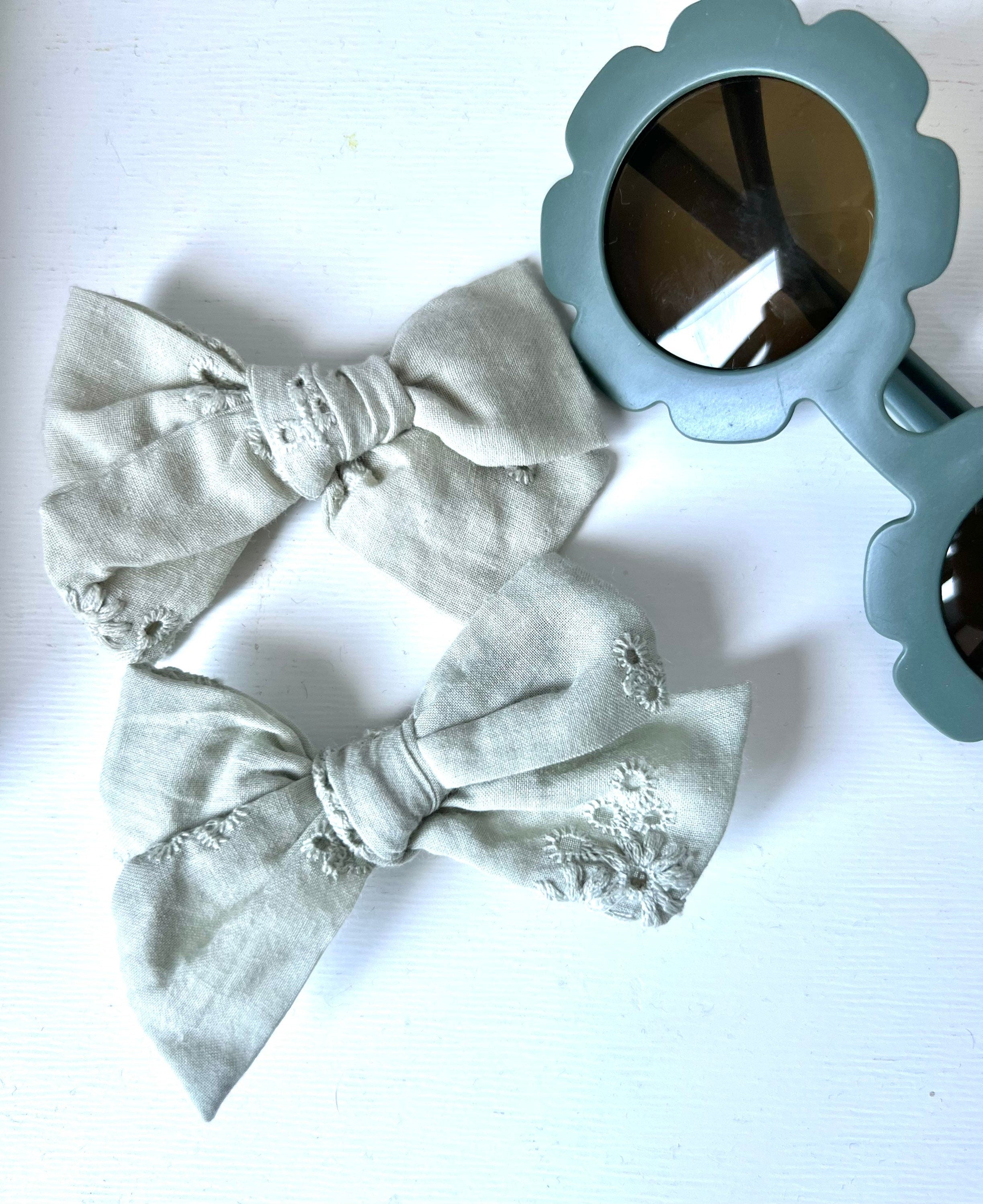 Personalized Christmas Gift Box for Toddler Girl: Sunglasses, Bows & Mini Handbag